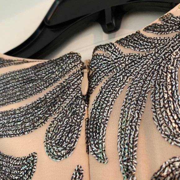 Phoebe Dress - Picture 5 of 6